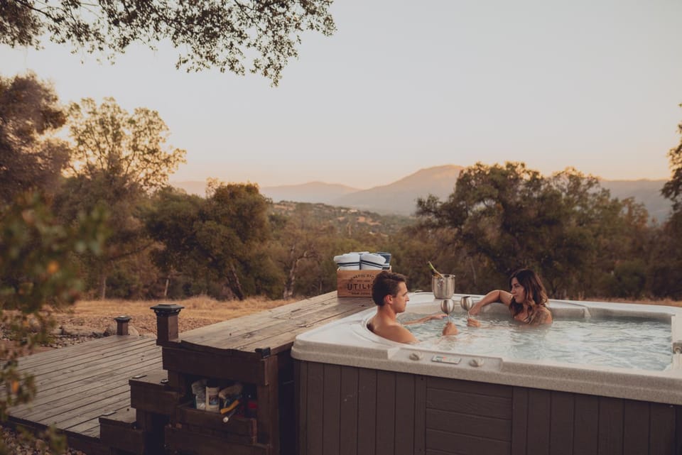 People, Natural landscape, Hot Tub, Mountain view