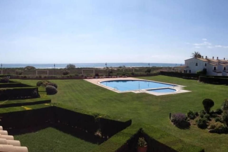 Pool view, Swimming pool