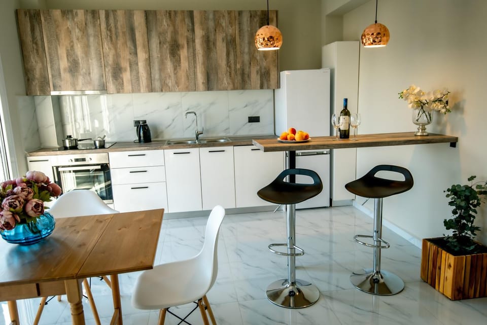 Kitchen or kitchenette, Living room, Seating area, kitchen, kitchen