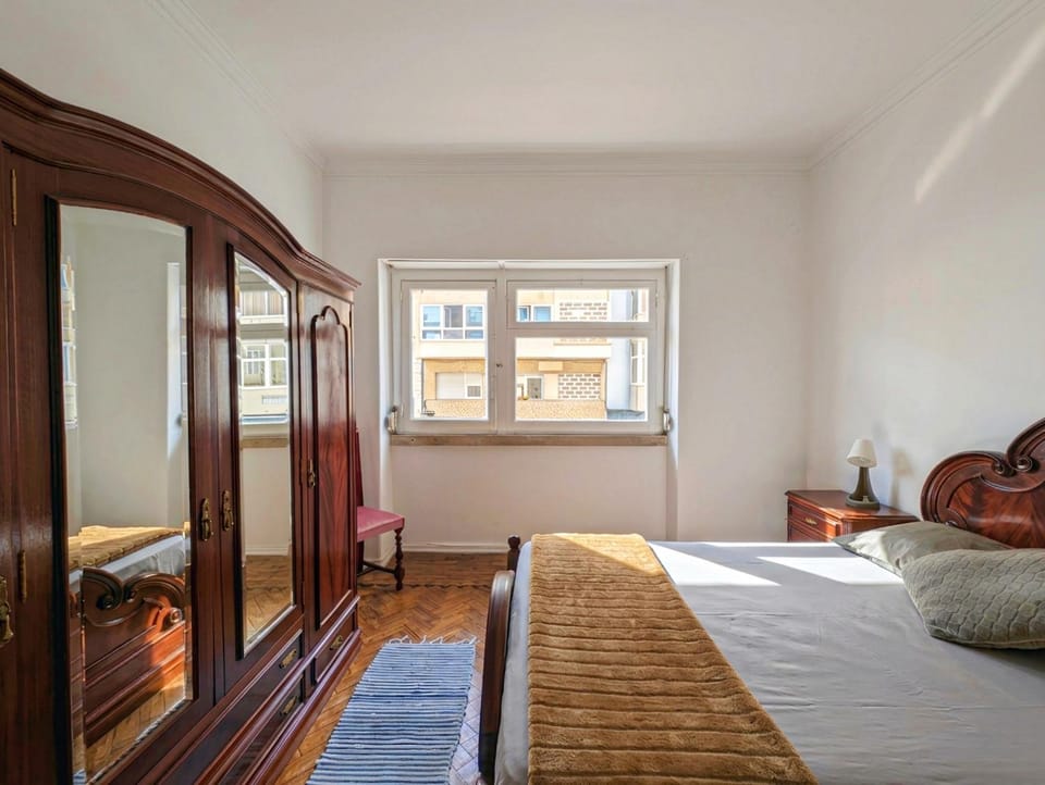 Bed, View (from property/room), View (from property/room), Bedroom, furniture, locker