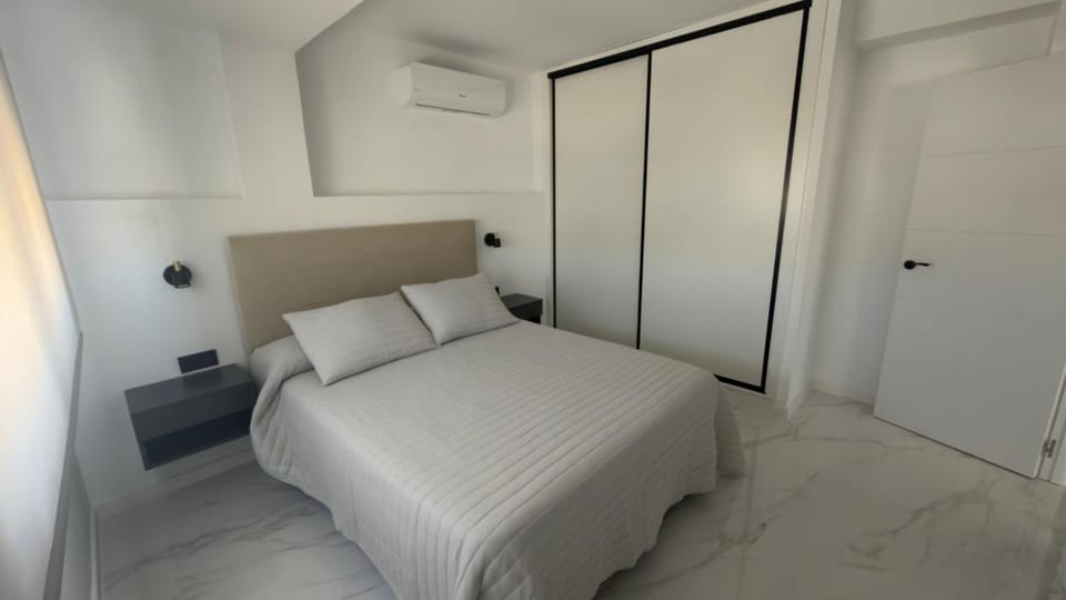 Pension Colón Bed and Breakfast in Sant Joan d'Alacant