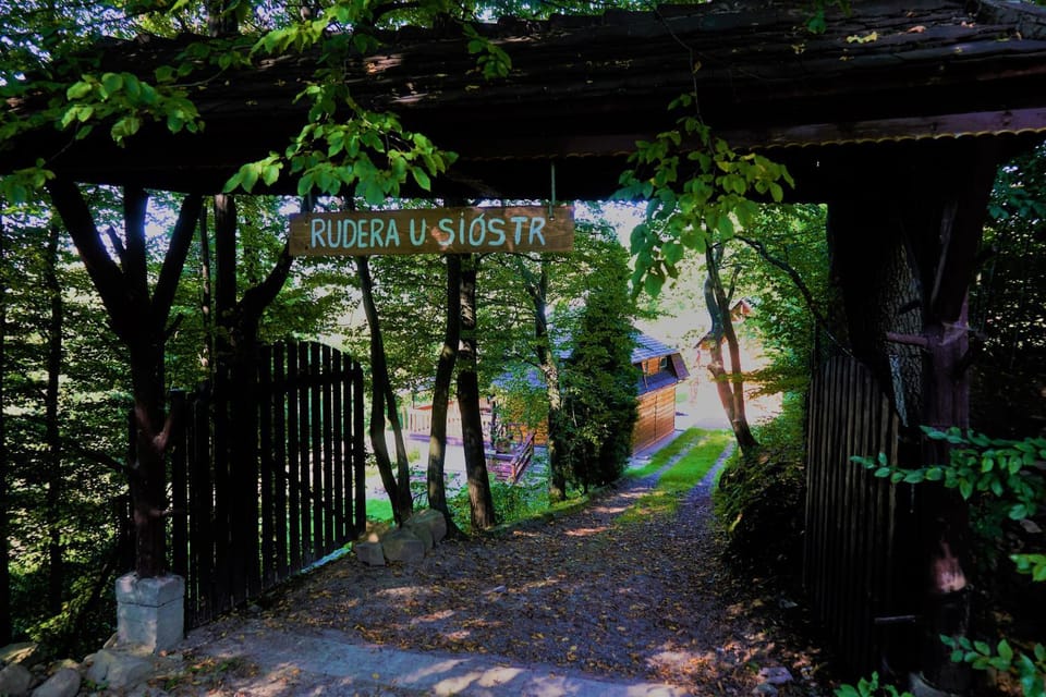 Facade/entrance, Garden