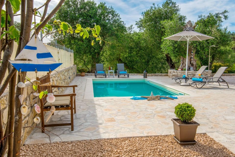 Patio, Swimming pool