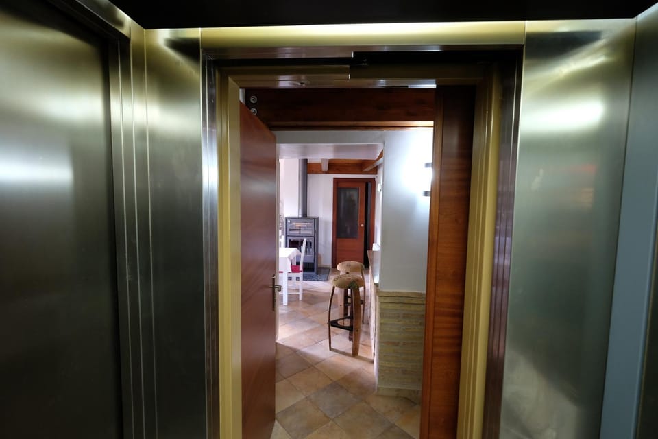 elevator