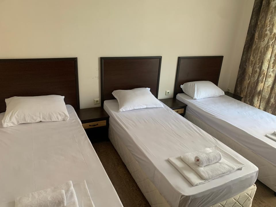 Park and pool apartment Apartment in Nessebar