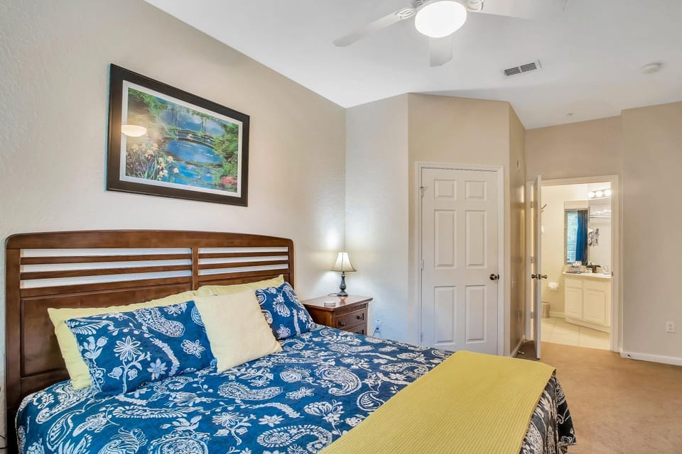 Bathroom, Bedroom