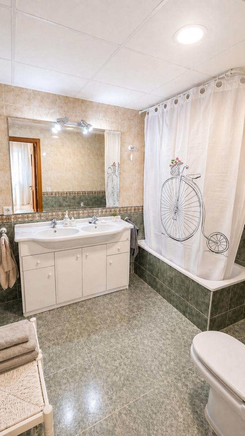 Benicarlo 4A2 Apartamento con amplia terraza y vistas al mar, WIFI, garaje Apartment in Benicarló
