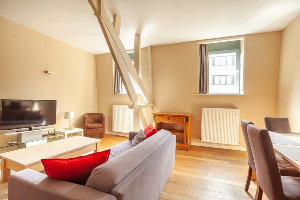 Lounge or bar, Seating area