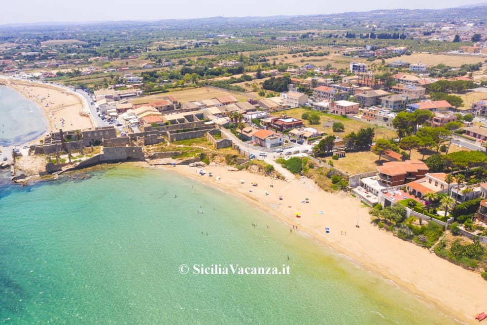 Nearby landmark, Day, Natural landscape, Bird's eye view, Beach, City view, Sea view, Street view