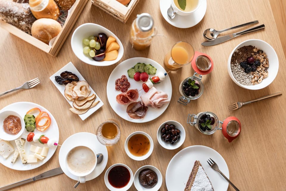 Balcony/Terrace, Breakfast, Continental breakfast, Buffet breakfast