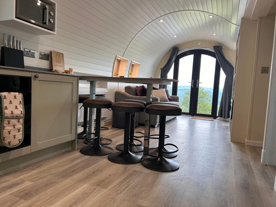 Great House Farm Luxury Pods and Self Catering Campground/ 
RV Resort in Wales