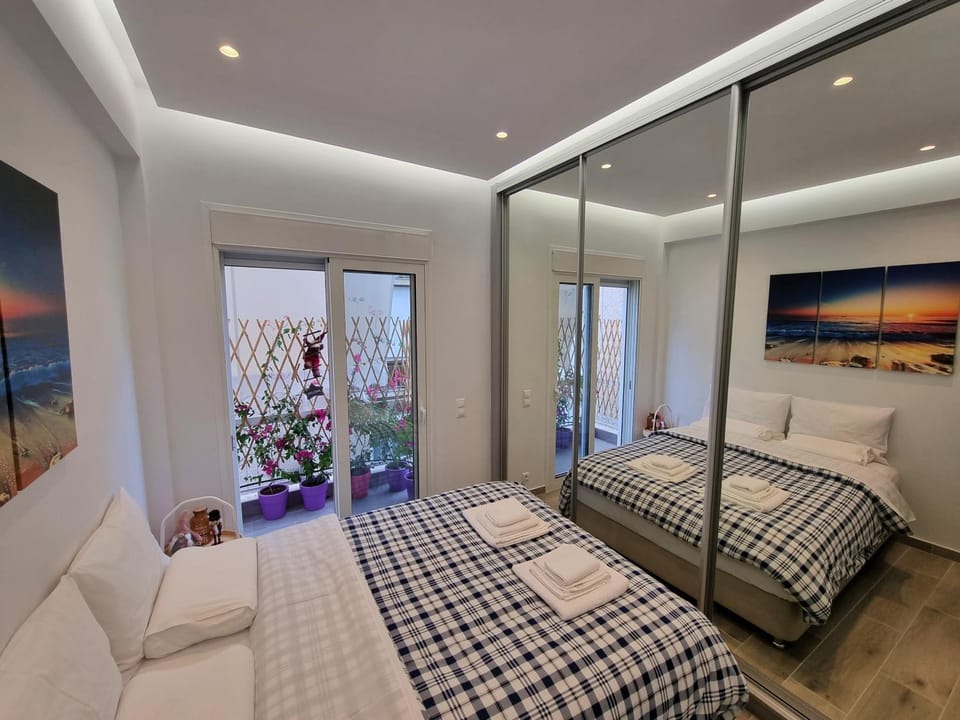 Balcony/Terrace, Decorative detail, Bedroom