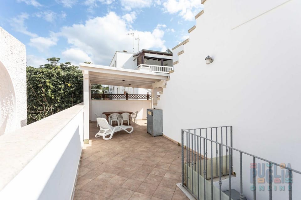 Patio, Day, Garden, Solarium, View (from property/room), Balcony/Terrace, sunbed