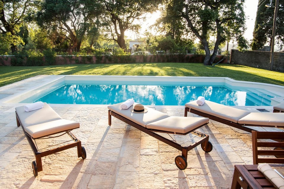 Garden, Swimming pool