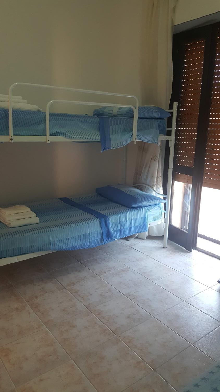 bunk bed