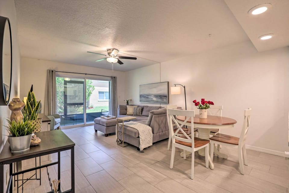Walk to Crescent Beach: Condo w/ Pool Access House in Crescent Beach