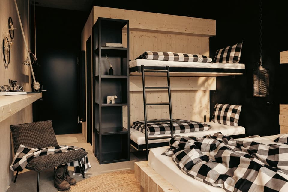 Bed, Photo of the whole room, Bedroom, bunk bed