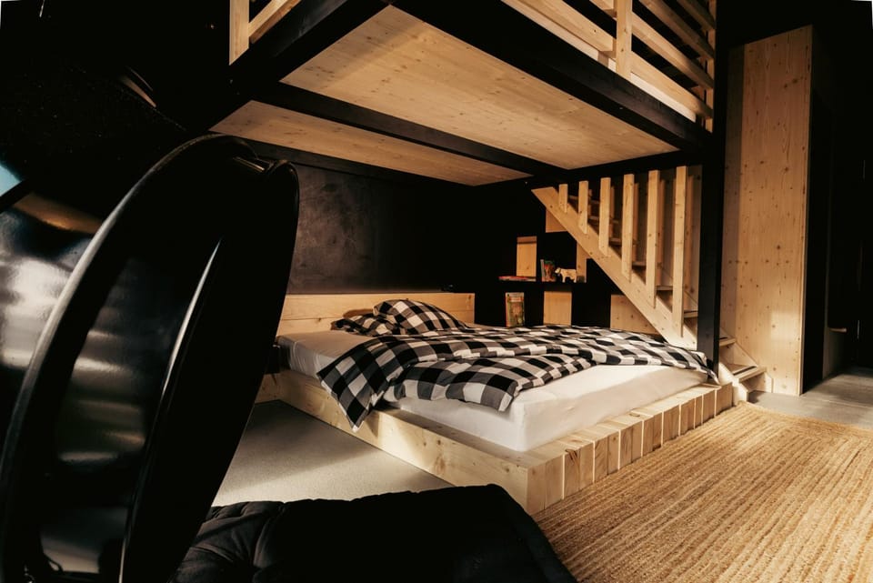 Bed, Photo of the whole room, Bedroom, bunk bed