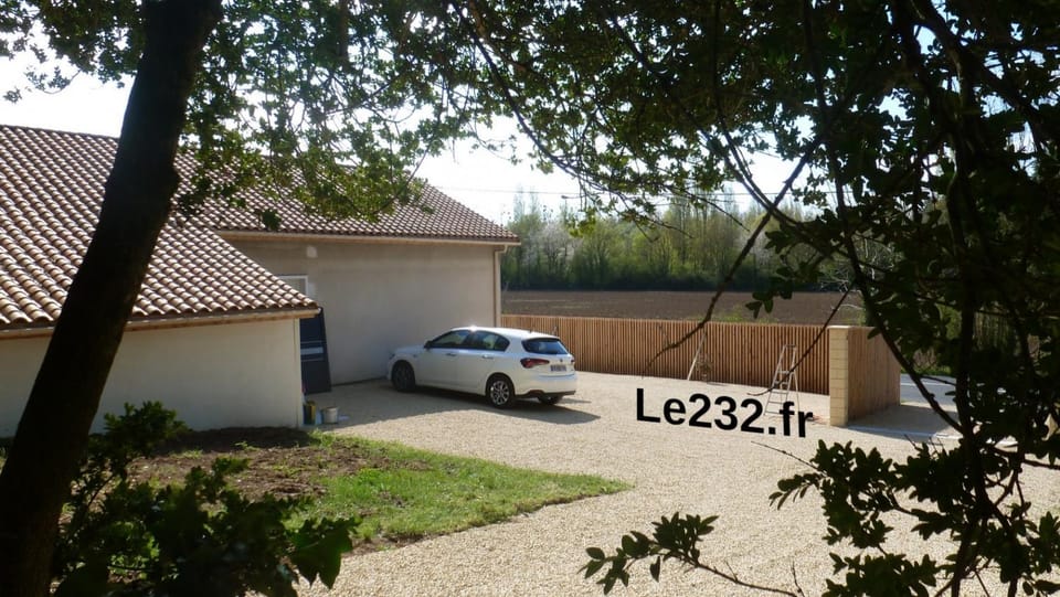 Logements Le232Fr Futuroscope Poitiers Apartment in Centre-Val de Loire