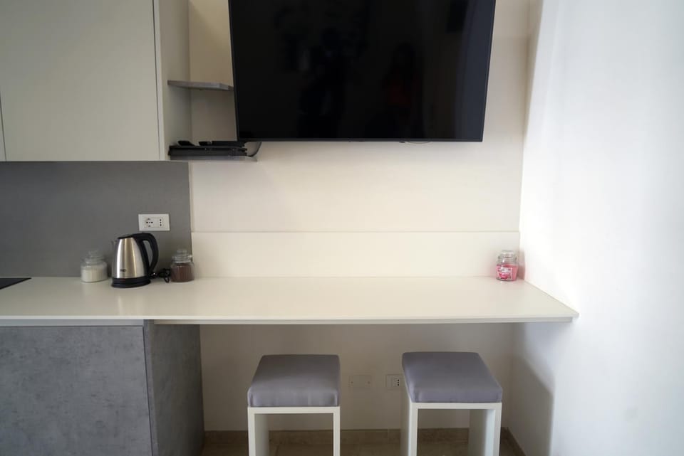 Communal lounge/ TV room, TV and multimedia, Coffee/tea facilities