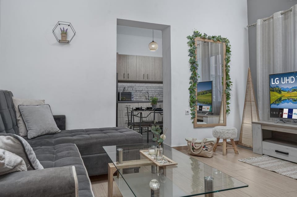 Dennis City Center Elegant Apartment 1 Apartment in Zakynthos