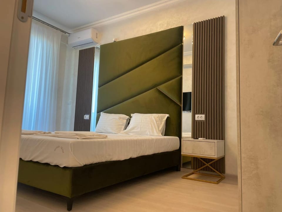 Cazare Apartmente in SolidHouse Mamaia Apartment in Constanta