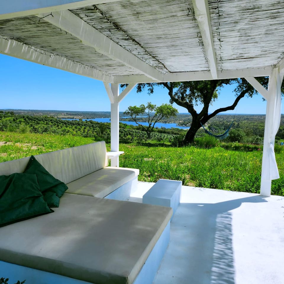 Balcony/Terrace, Garden view