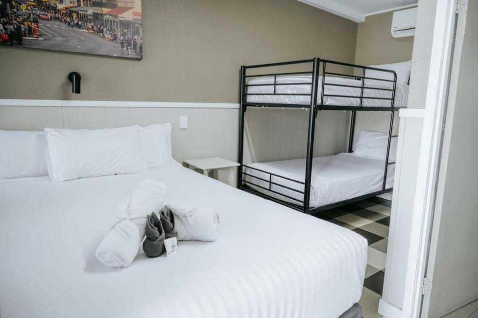 Rix Hotel Motel Hotel in Charters Towers