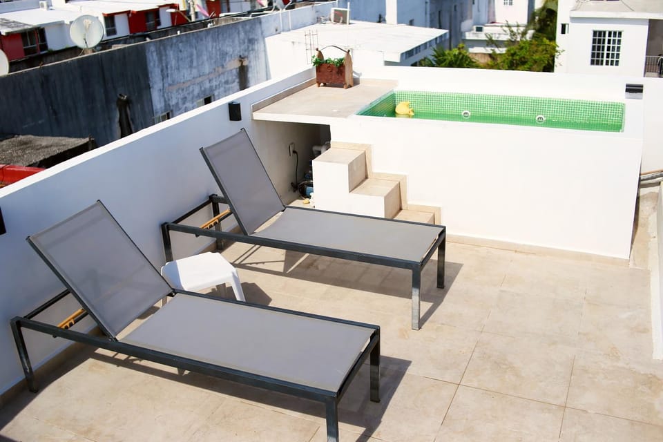 Balcony/Terrace, Pool view
