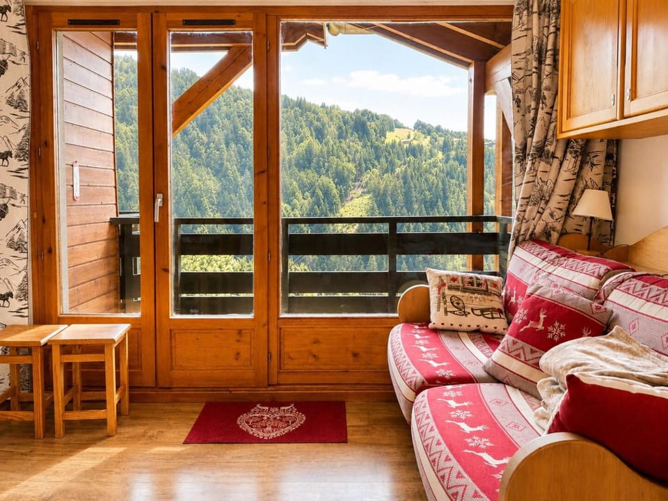 Résidence Les Balcons Du Charvin - Au coeur de l'Espace Diamant, à côté de l'aire de loisirs et de l'arrêt de ski-bus MAE-3064 Apartment in Notre-Dame-de-Bellecombe