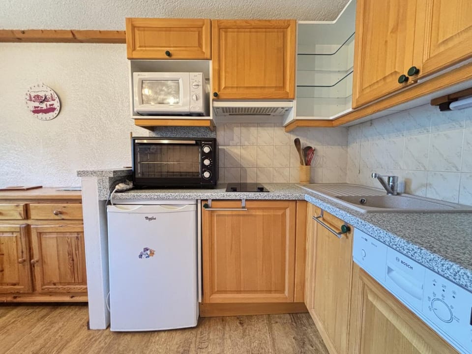 Résidence Les Balcons Du Charvin - Au coeur de l'Espace Diamant, à côté de l'aire de loisirs et de l'arrêt de ski-bus MAE-3064 Apartment in Notre-Dame-de-Bellecombe