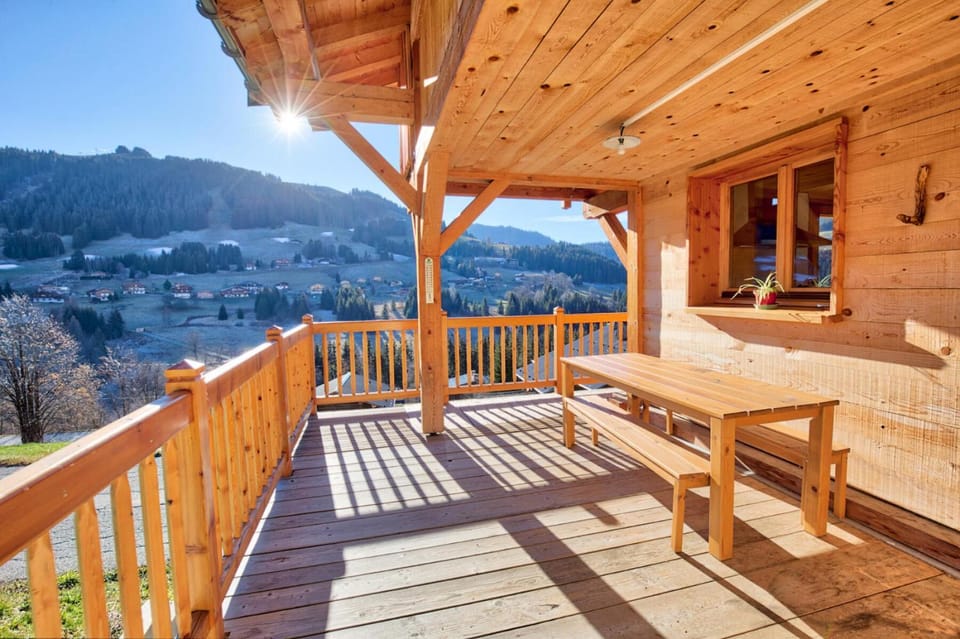 Résidence Le Champ De La Caille - Charmant chalet typique avec de superbes vues montagnes MAE-3254 Chalet in Notre-Dame-de-Bellecombe