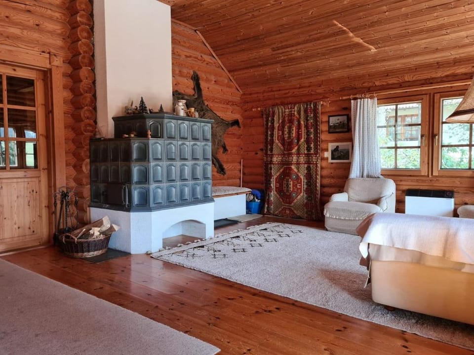 Charmantes Ferienhaus am Waldrand Chalet in Austria