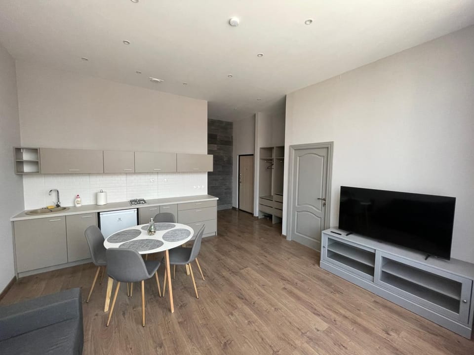 TV and multimedia, Kitchen or kitchenette, Living room