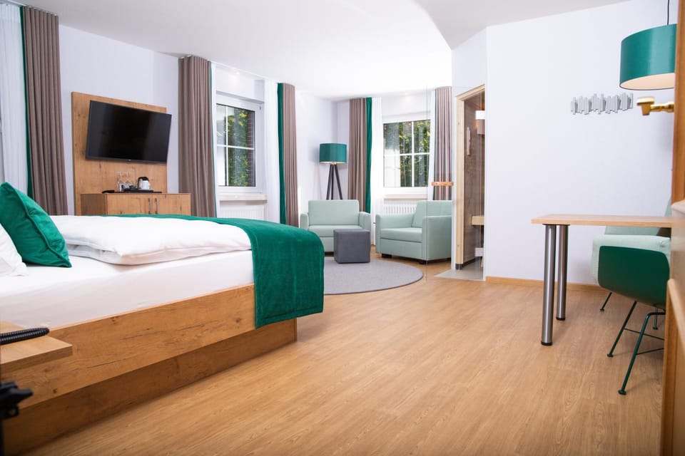 Sauna, Photo of the whole room, Seating area, Bedroom