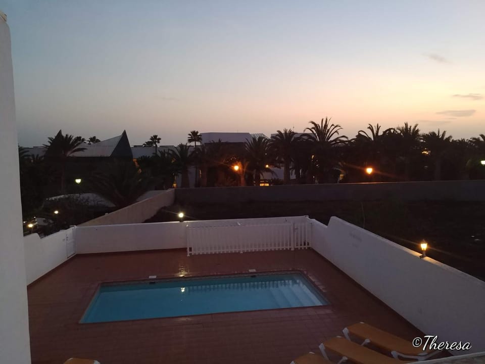 Sea view, Swimming pool, Sunrise