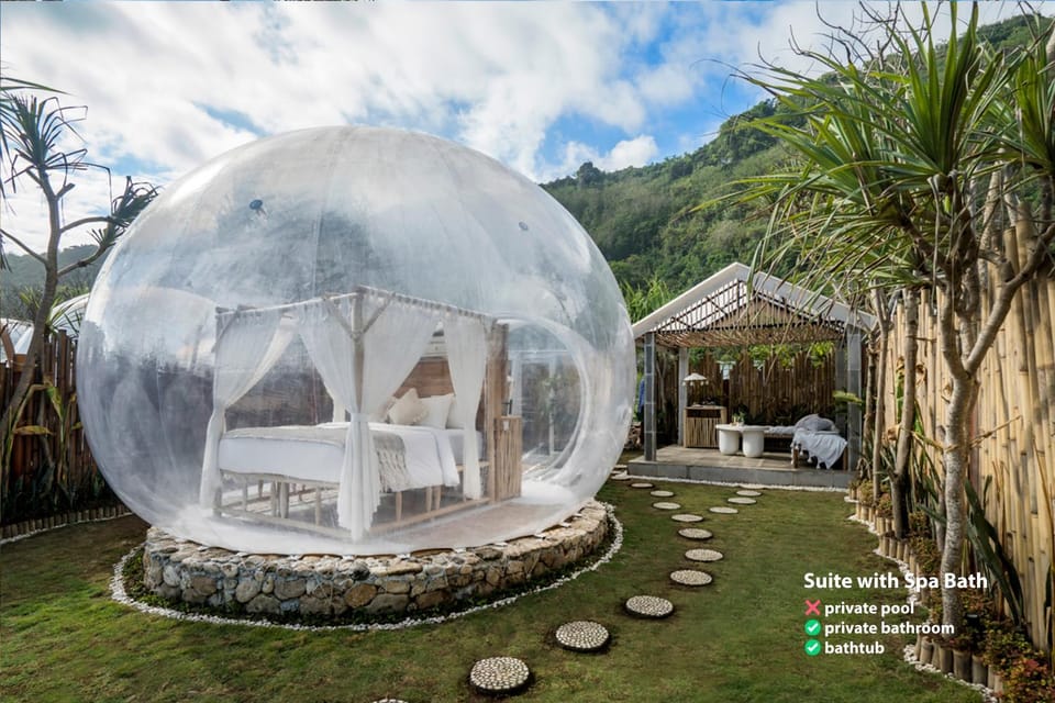 Property building, Bed, Garden, Seating area, Bedroom, Area and facilities