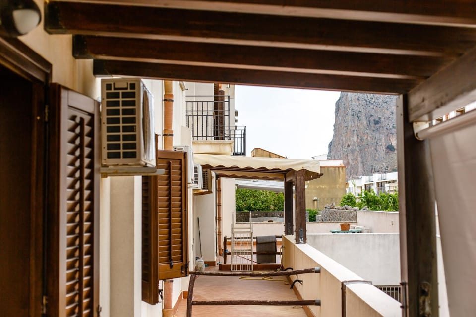Balcony/Terrace, Balcony/Terrace