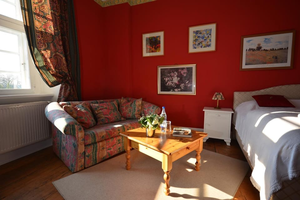 Jagdschloss Quitzin Bed and Breakfast in Mecklenburg-Vorpommern, Germany