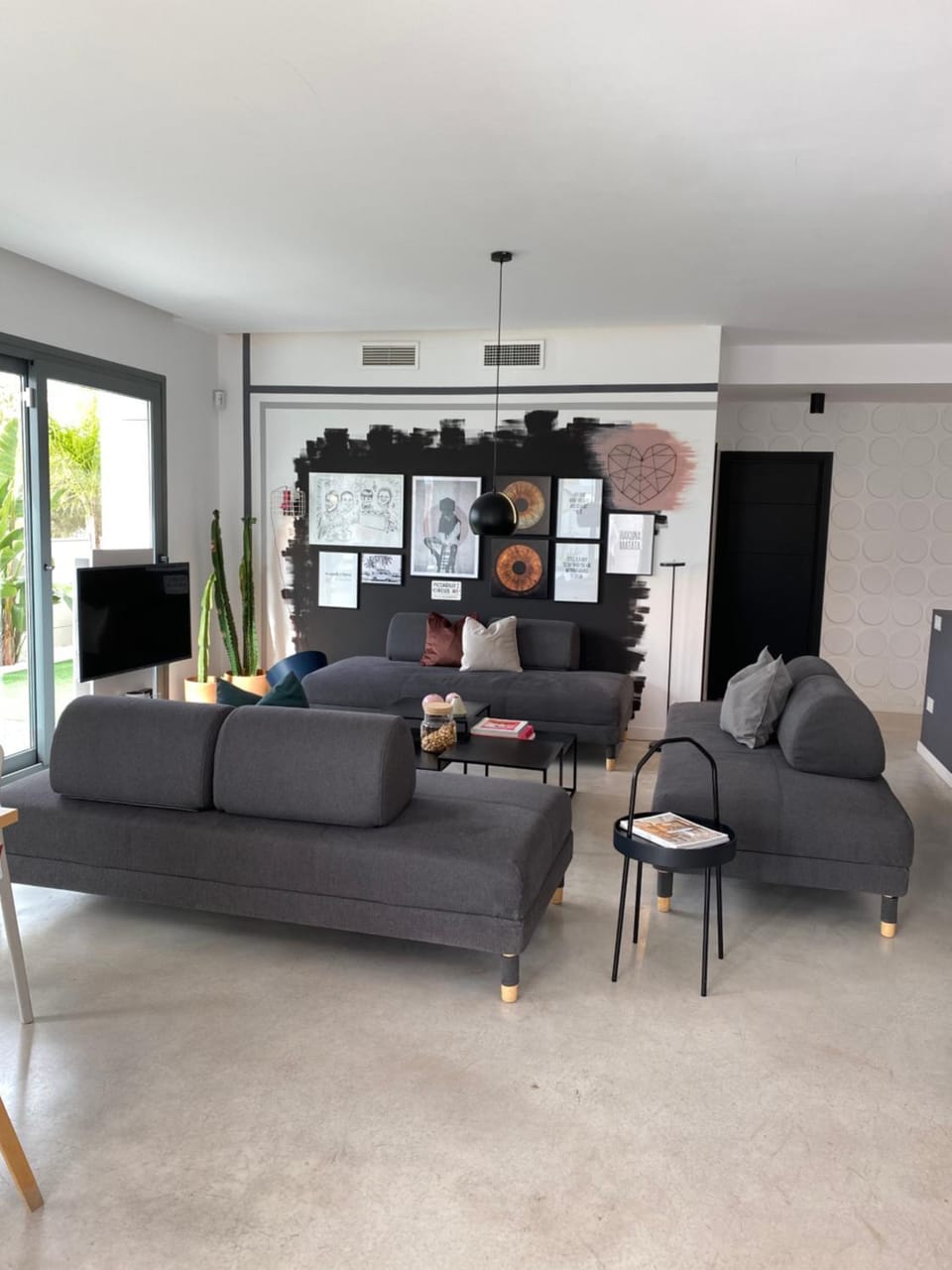 Lounge or bar