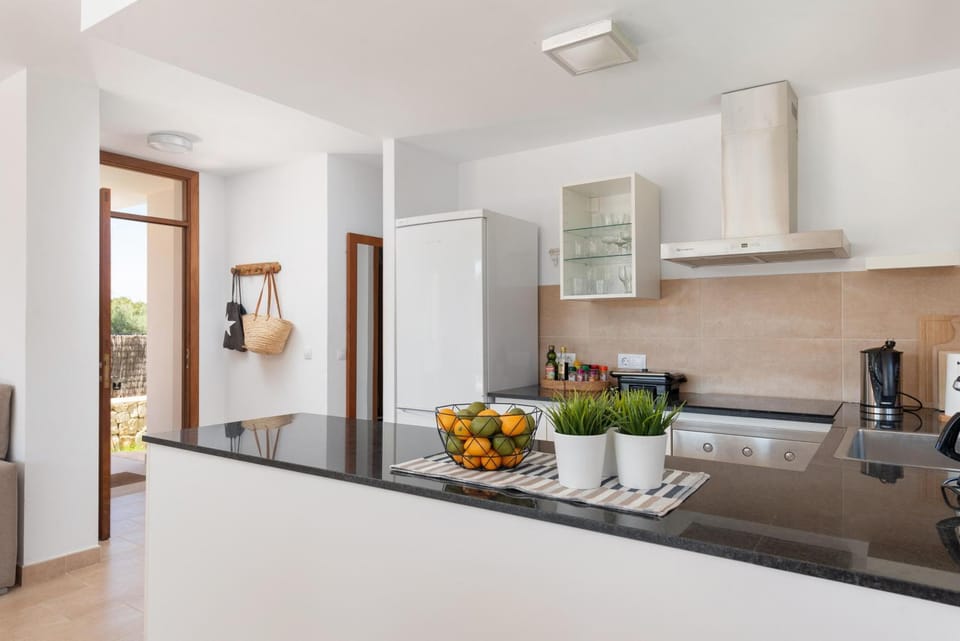 Kitchen or kitchenette, Other