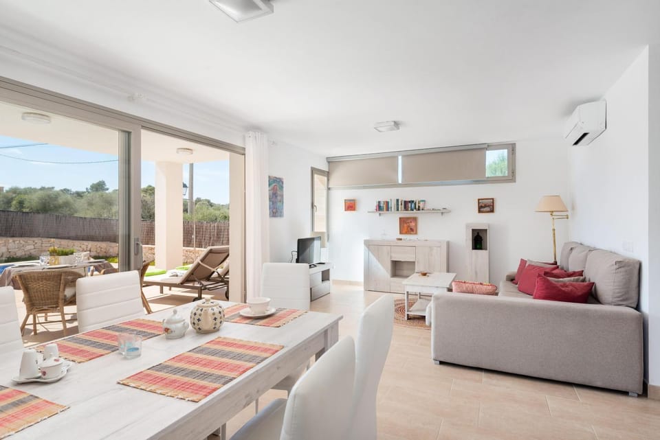 Living room, Other