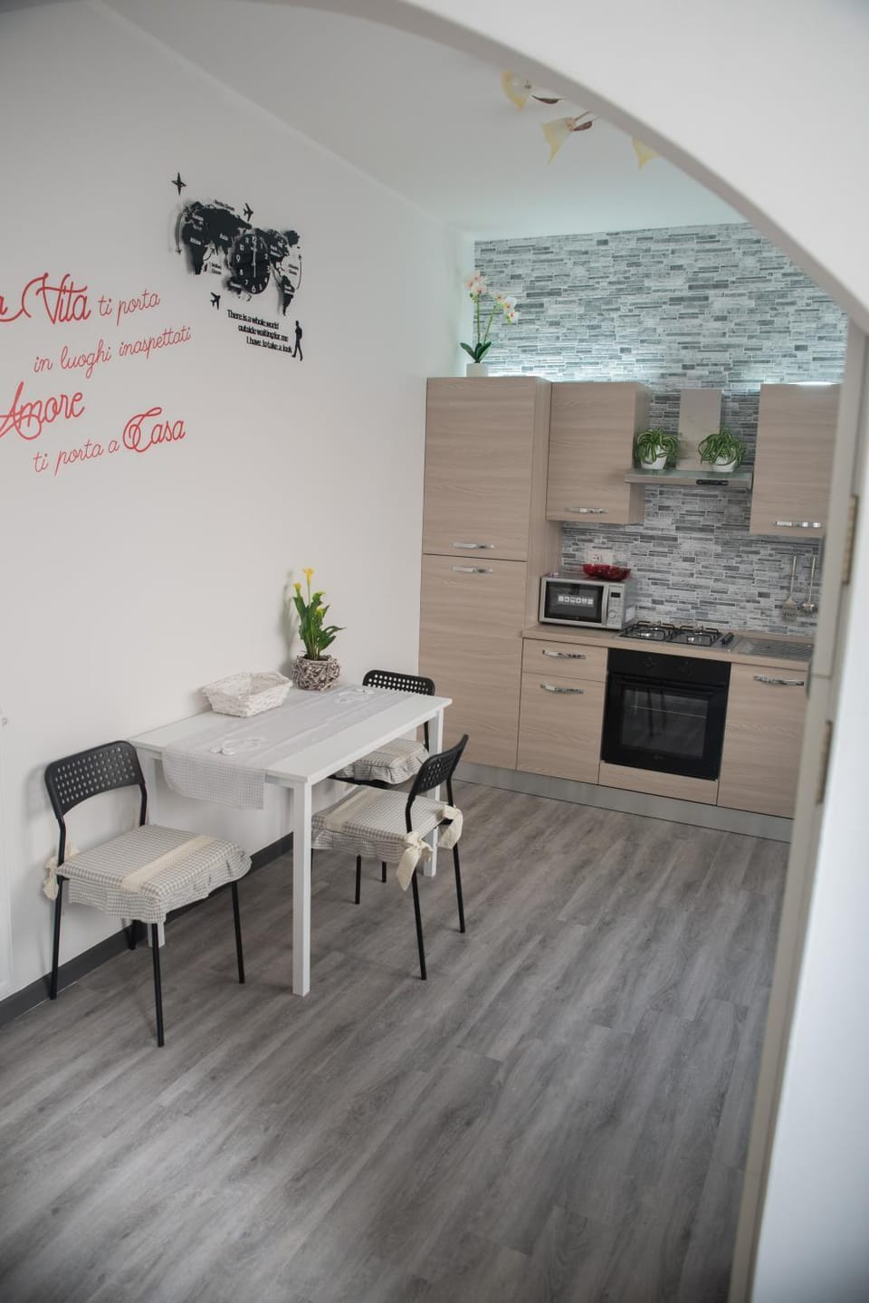 Kitchen or kitchenette