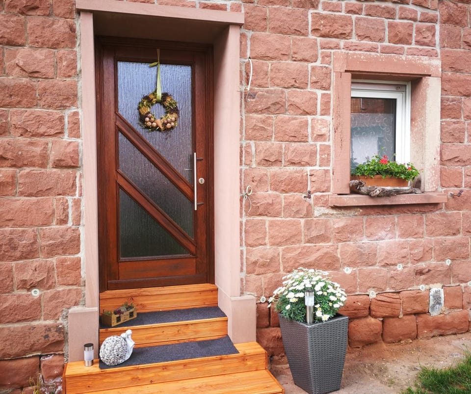 Ferienwohnung im Erdgeschoss direkt am Rad- und Spazierweg Apartment in Rhineland-Palatinate