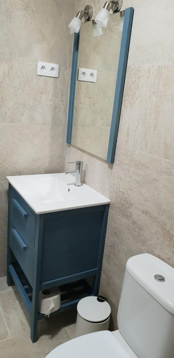 Toilet, Bathroom
