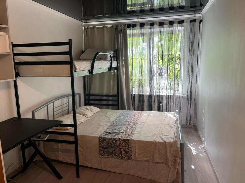 Апартаменты с 2 спальнями Отрада Apartment in Odessa
