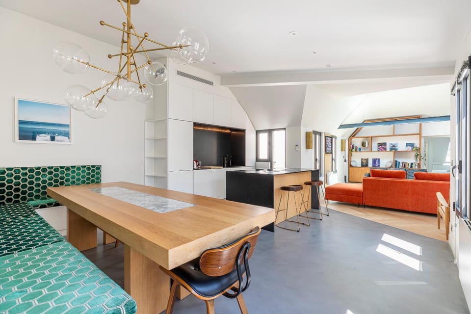 Living room, kitchen