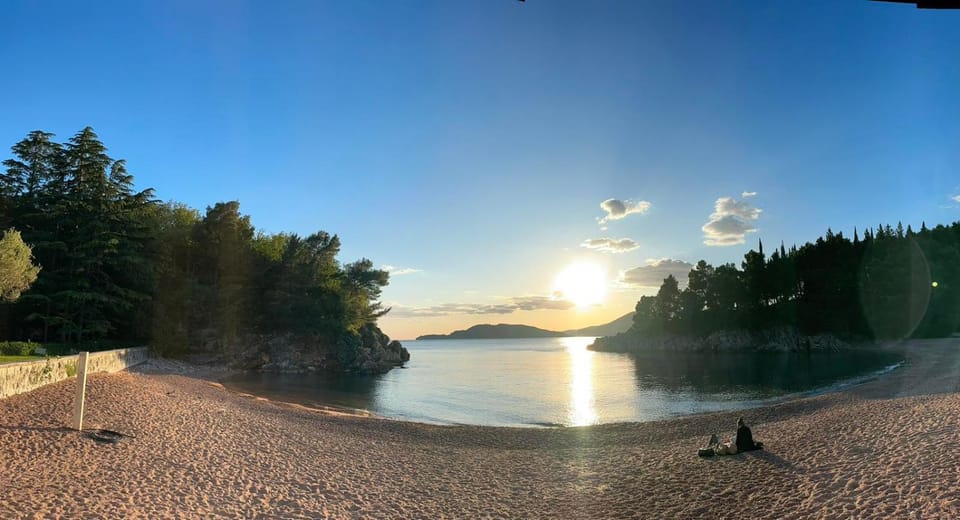 Apartman Azzuro Apartment in Budva Municipality