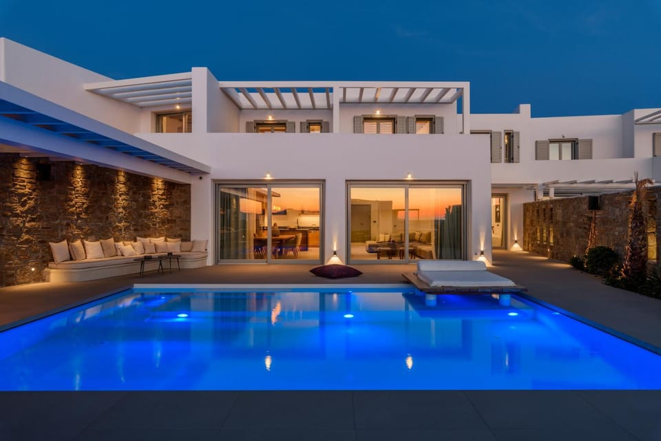 Property building, Swimming pool