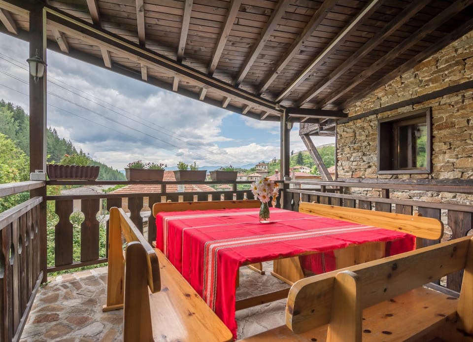 BBQ facilities, Balcony/Terrace